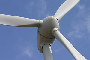 Aplicatii - Energie regenerabila - Siguranta operationala ridicata si randamente mai mari in domeniul energiei regenerabile - Centrale eoliene - Exploatarea centralelor eoliene cu disponibilitate ridicata ! - Generator - Alimentarea cu medie tensiune a sistemului, in conditii de siguranta !